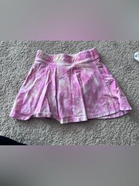 DKNY Girls Pink Tie-Dye Pleated Skirt